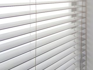 Faux Wooden Blinds | Agoura Hills Blinds & Shades CA Motorized Faux Wood Blinds in Agoura Hills